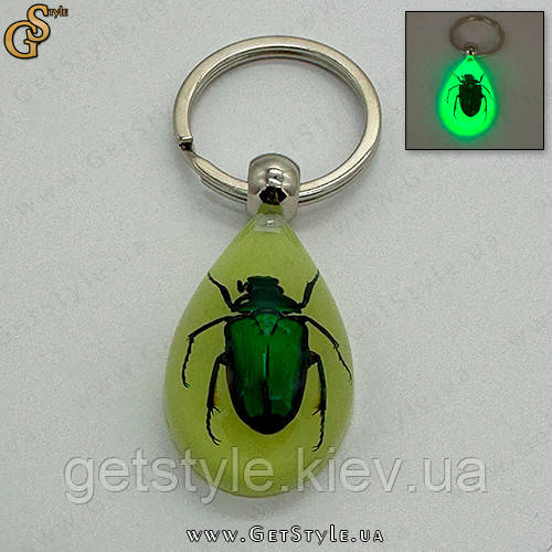 Брелок зі смарагдовим жуком Green Bug світиться в темряві