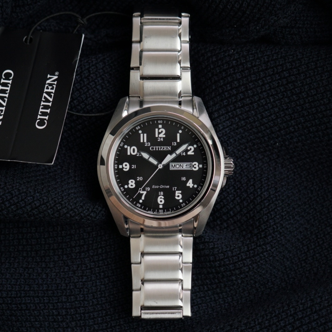 Чоловічий Годинник Citizen Eco-Drive AW0060-03E Sport Military