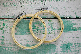 Дерев'яні п'яльця з гвинтом діаметр 10,5см