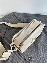 Жіноча сумка Marc Jacobs Beige сумочка кросс боді Марк Якобс бежева на 2 відділення MJ еко шкіра, фото 5
