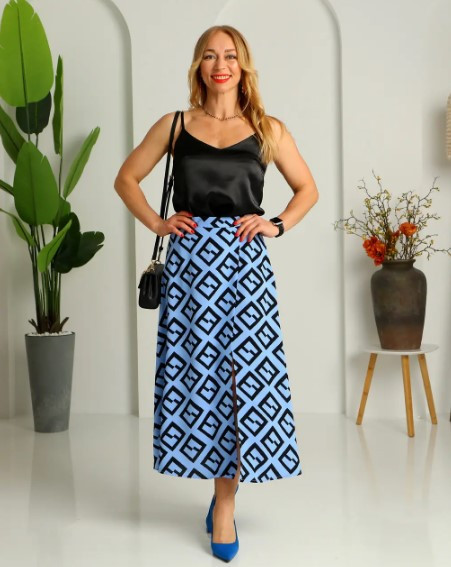 Спідниця жіноча "Ліна" із тканини штапель-креп з принтом блакитно-чорна. Розміри від 44 до 54