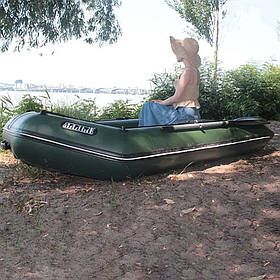 Моторний надувний човен двомісний ЛТ-270МВ зі слань-книжкою, для відпочинку на воді, туризму. Човен для двох