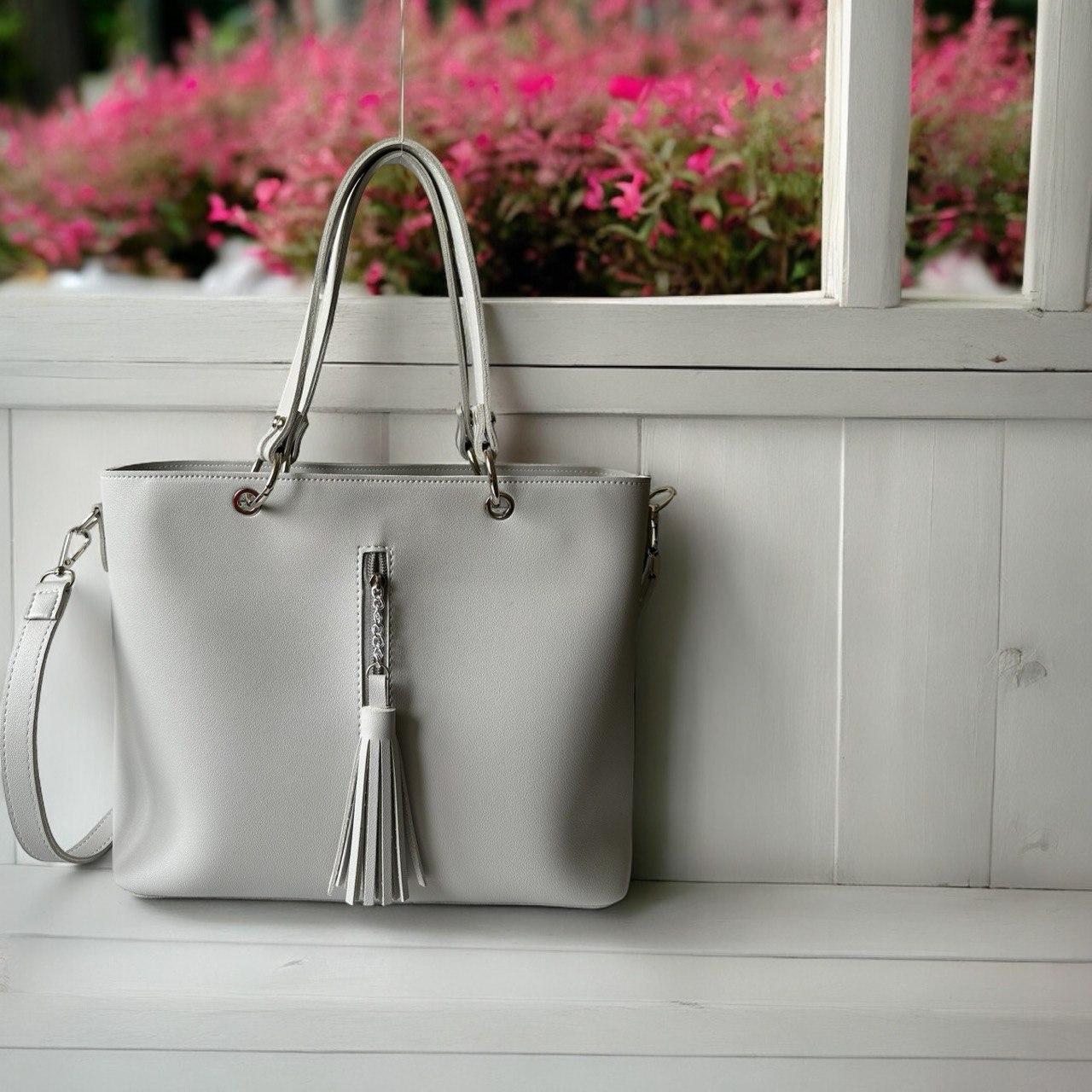 Сумка жіноча Betty Pretty з екошкіри сіра 953LGREY