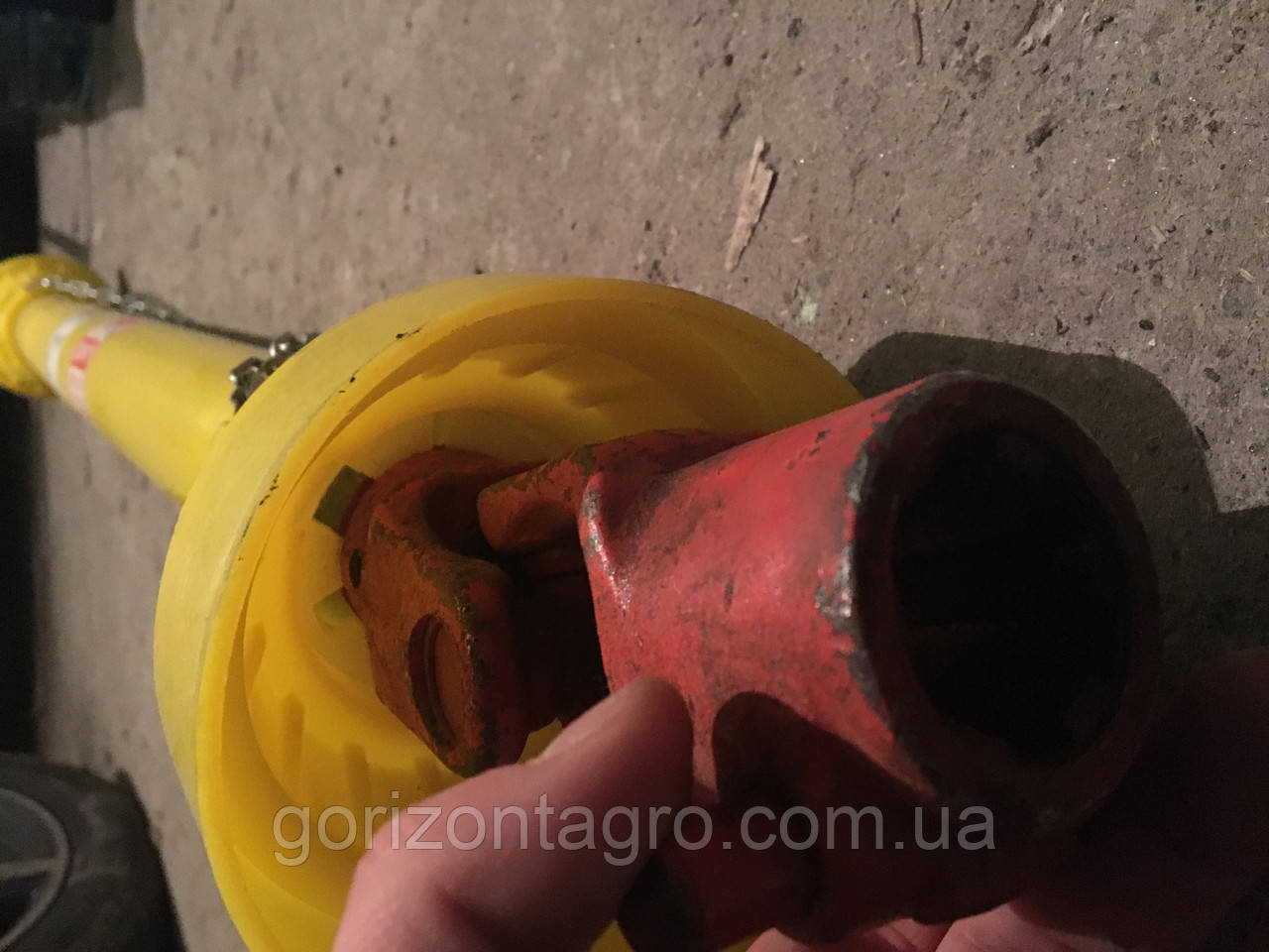 Вал карданний на причіпний обприскувач ОП 2000. кардан наневажавський обприскувач