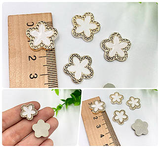 Кабошон «Квітка П'ятилисник» / Окантовка Золото / Ø1,8 см / Упаковка - 5 шт / Білий