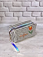 Косметичка-сумка для косметики з ручкою (махрова, біла)