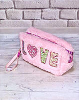 Косметичка-сумка для косметики з ручкою (хутряна, LOVE)