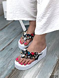 Жіночі шльопанці зі стразами Люкс, жіночі шльопанці на танкетці, жіночі яскраві шльопанці, фото 10