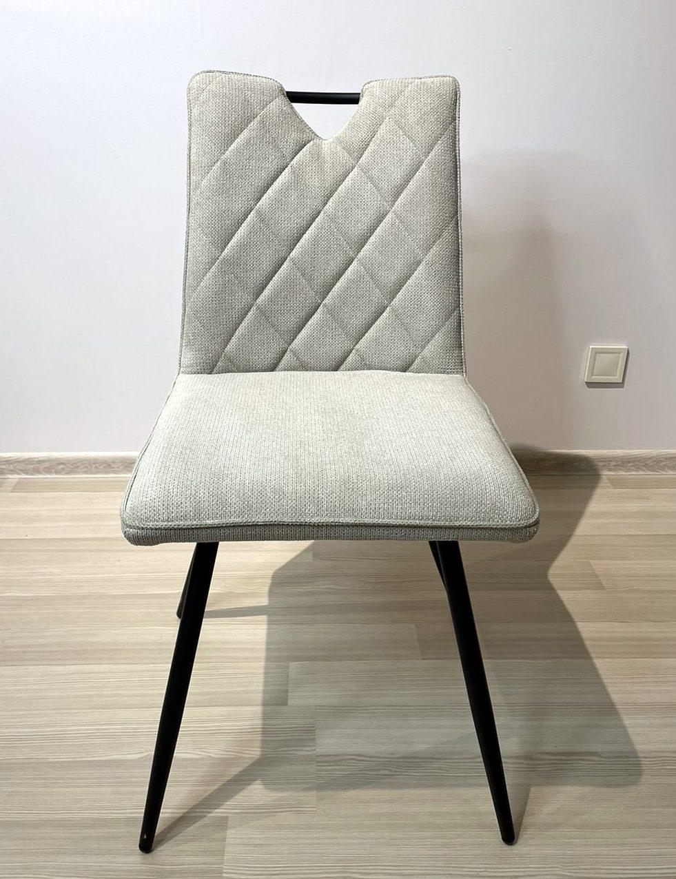 Обідній стілець OTTO Tes Mobili, колір бежевий/ніжки чорні