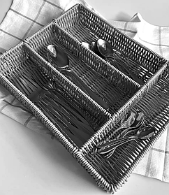 Кошик для столових приладів 4 відділи плетені 34х26х6см Helios 7308(7309-1)