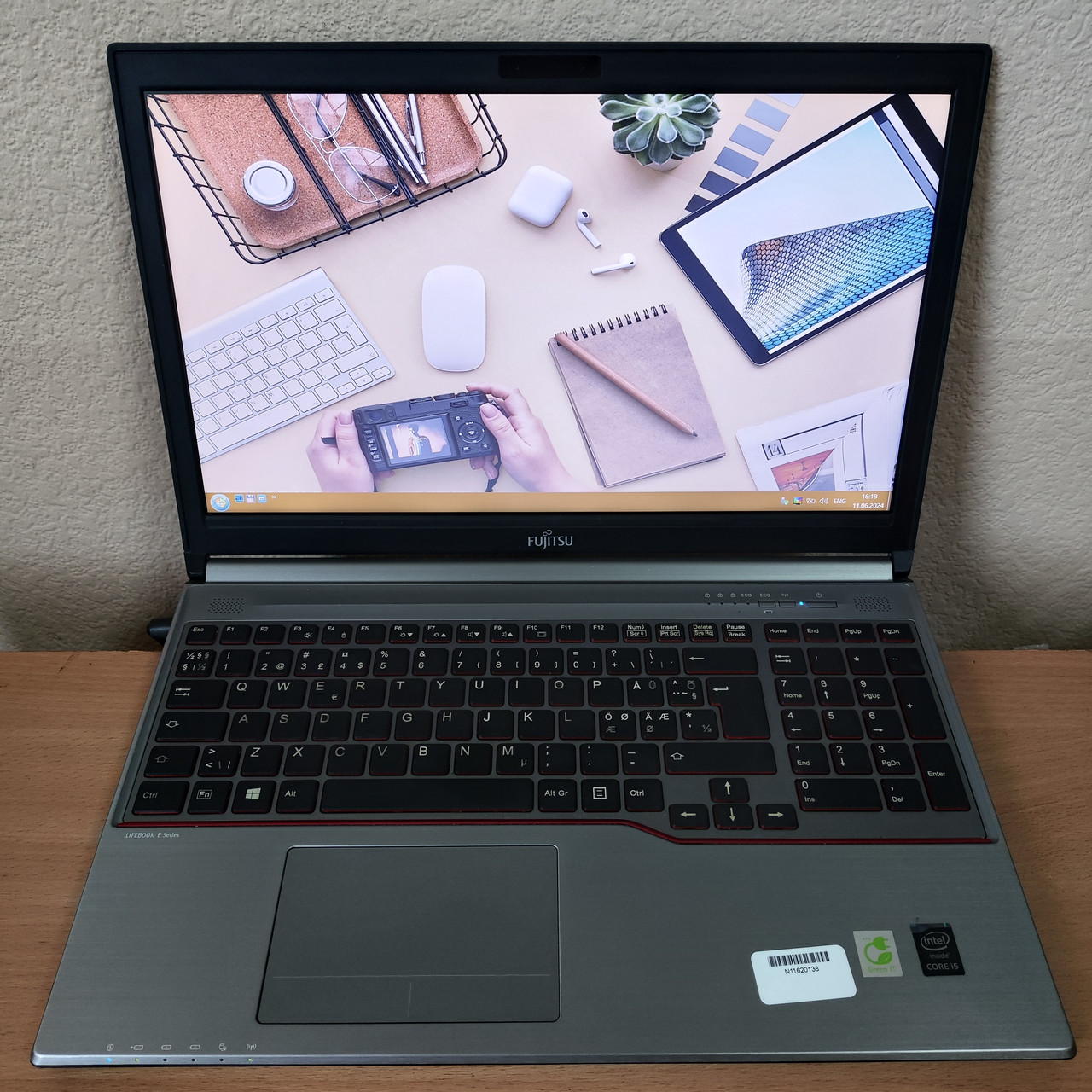 Ноутбук Fujitsu LIFEBOOK E754 15.6 Full HD i5-4300U 4Gen/4Gb DDR3/500 HDD/Intel HD Graphics 4400