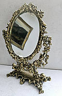 Антикварне настільне дзеркало в бронзовій рамі