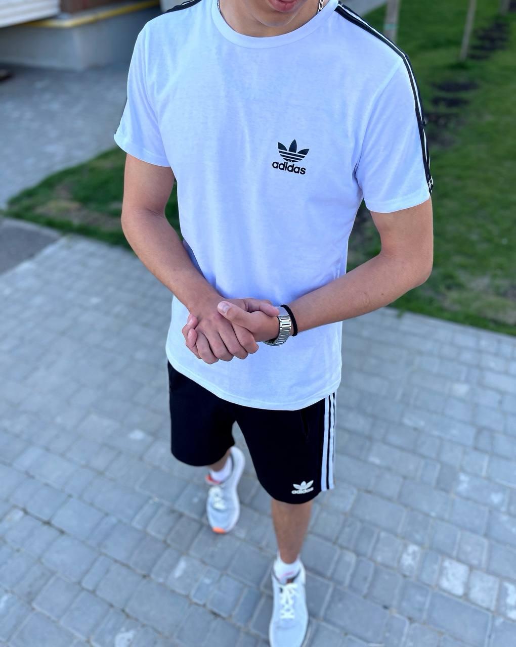 Чоловічий літній костюм Adidas Футболка + Шорти білий з чорним Комплект Адідас на літо
