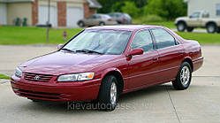 Лобове скло на Toyota Camry 20 1997-01 р.в.
