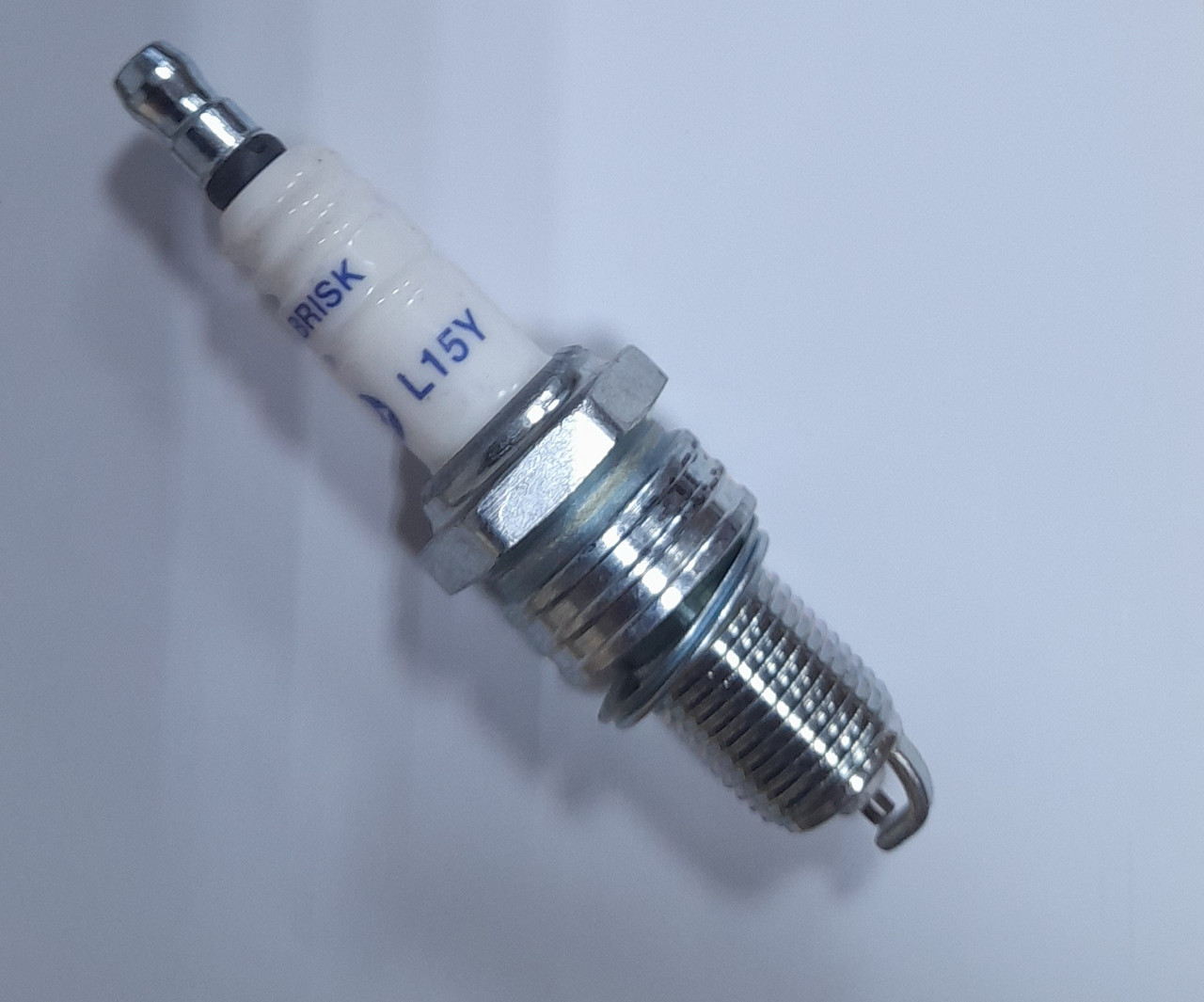 Свічка L15Y Brisk M14 чотиритактна