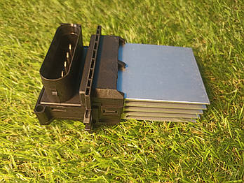 Реостат резистор пічки For Renault Clio II/Symbol 1998- Thalia 7701051272 509921