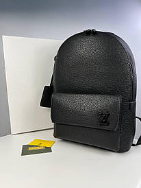 Рюкзак чорного кольору Louis Vuitton