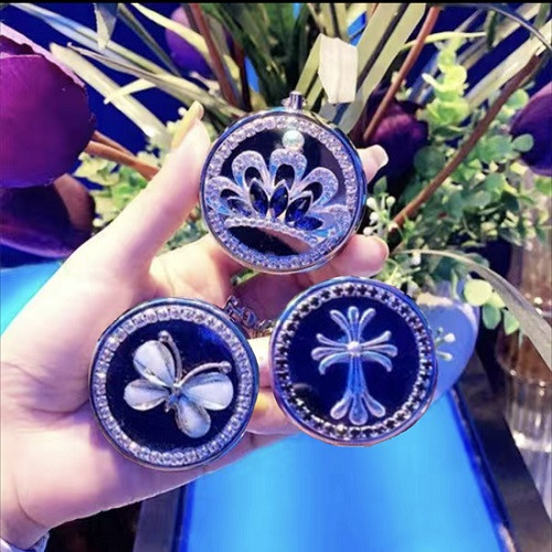 Стильна міні-попільничка брелок з нержавіючої сталі зі стразами портативна кишенькова попільничка для цигарок