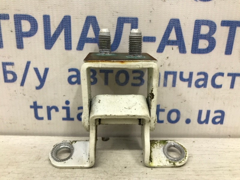 Петля кришки багажника Ssangyong Korando C200 2.0 DIESEL D20DTF 2010 (б/в), фото 1