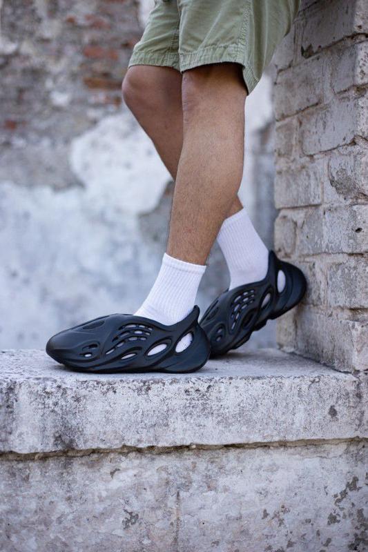 АКЦІЯ! Кросівки Adidas Yeezy Foam Runner чорні