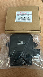 Блок керування вентилятором Mitsubishi Lancer Outalander 1355A124