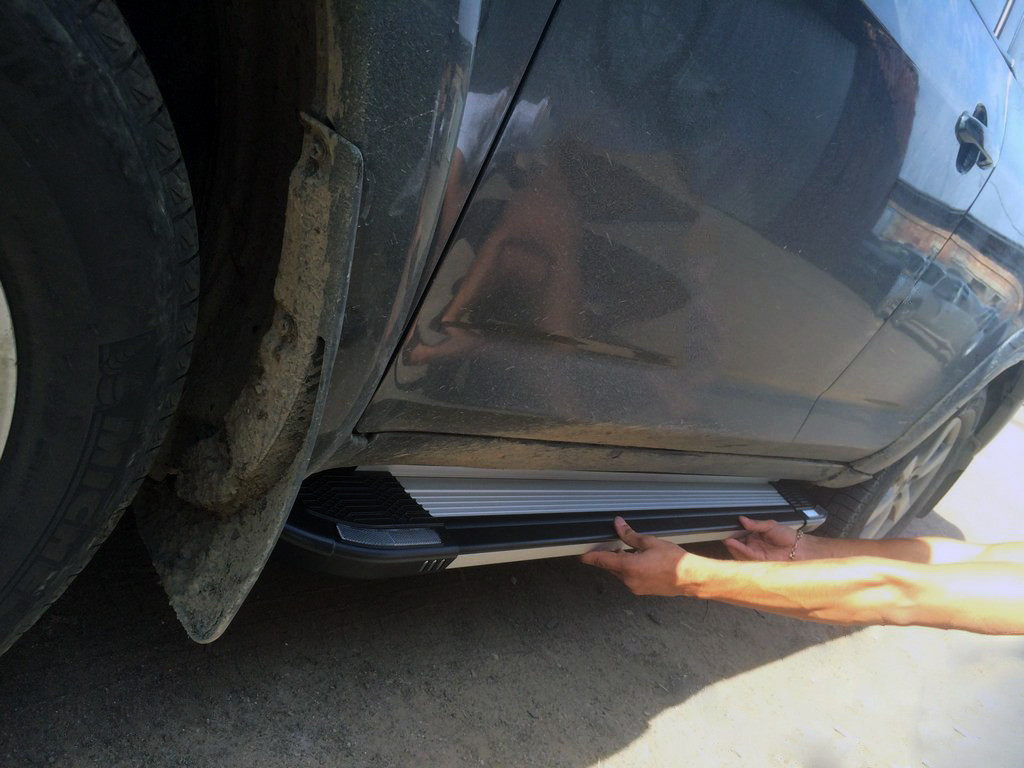 Бокові пороги Rainbow (2 шт., Алюміній) для Toyota Rav 4 2001-2005 років