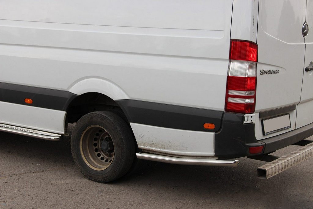 Бічні труби за заднім колесом (2 шт., нерж) Середня база, 60мм для Mercedes Sprinter W907/W910 2018-2024 рр