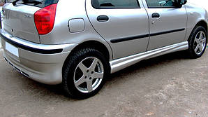 Бокові пороги (під фарбування) для Fiat Palio 1998-2024 рр