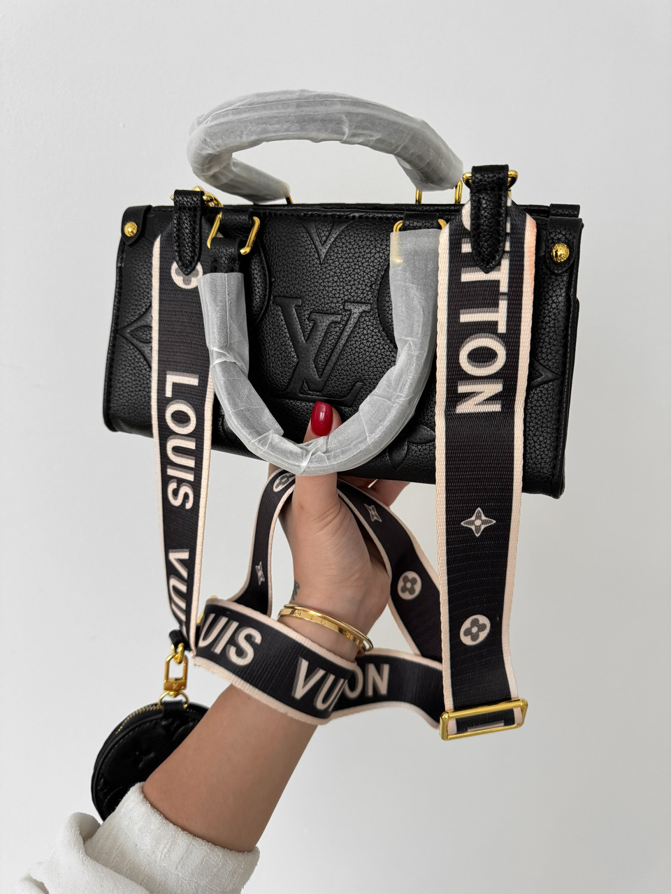 Жіноча сумка Луї Віттон чорна Louis Vuitton Black, фото 1