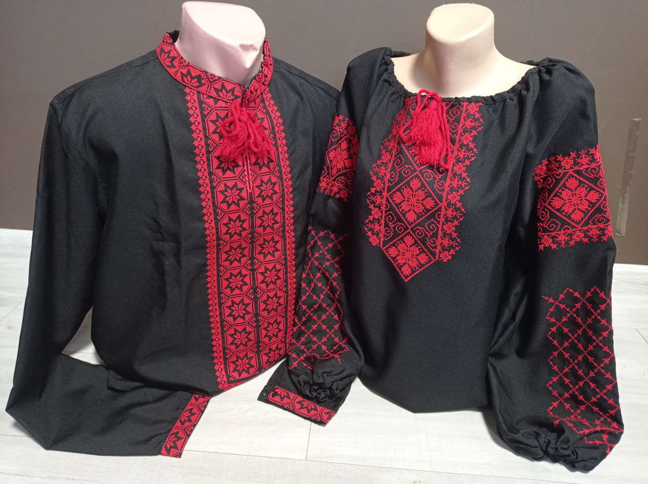 Парні вишиванки Україна ТД Яскрава пара Чорно-червона 44-64 р Вишиванка жіноча Вишиванка для чоловіків, фото 1