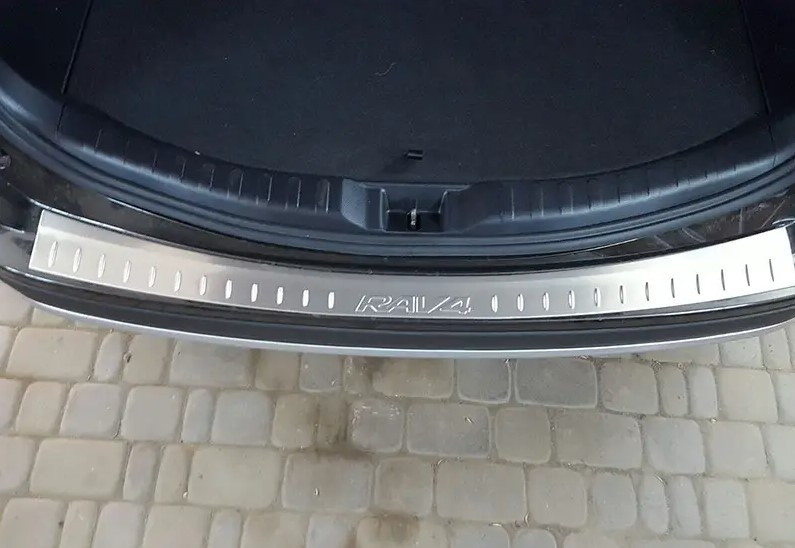 Накладка на задній бампер Libao (2013-2016, нерж) для Toyota Rav 4 рр, фото 1