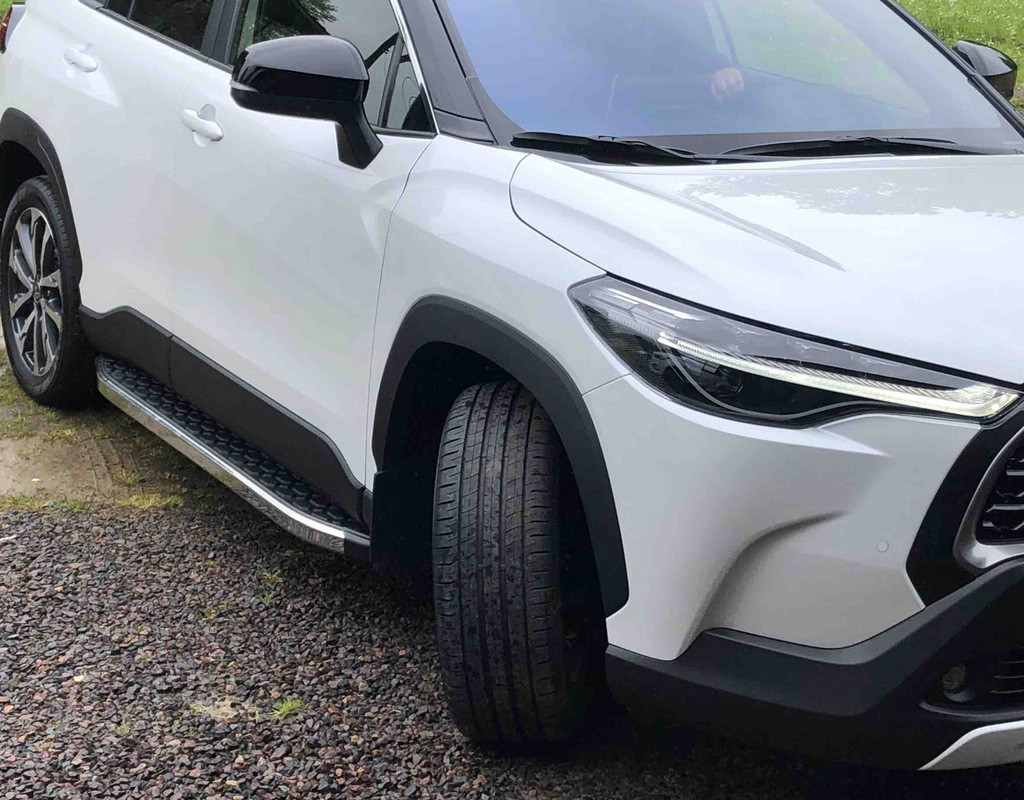 Бокові пороги BlackLine (2 шт., Алюміній) для Toyota Corolla Cross