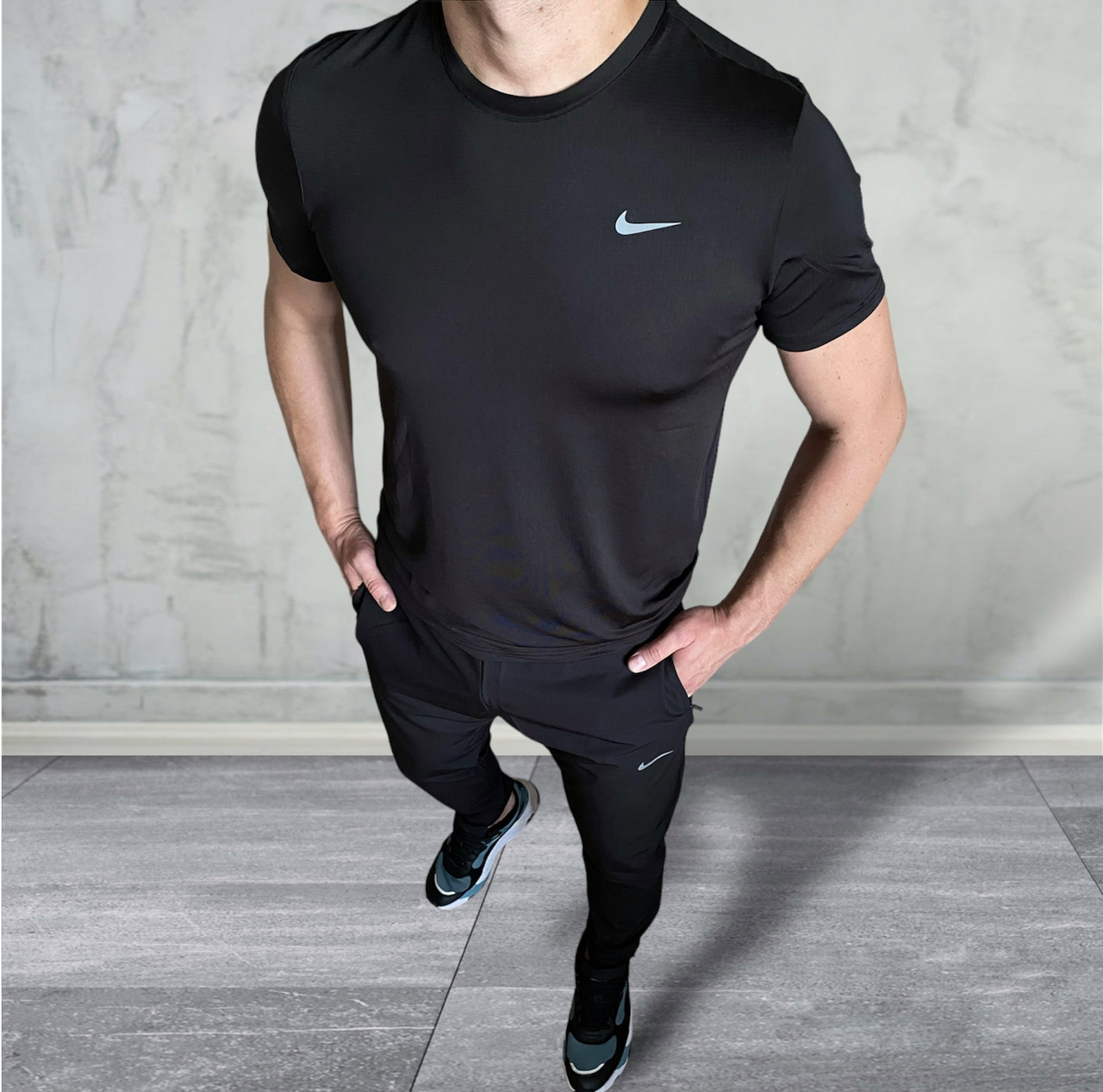 Чоловічий спортивний костюм Nike