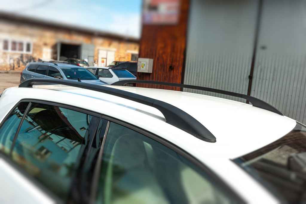 Рейлінги OmsaLine Solid (2 шт, чорні) для Volkswagen Golf 7/E-Golf