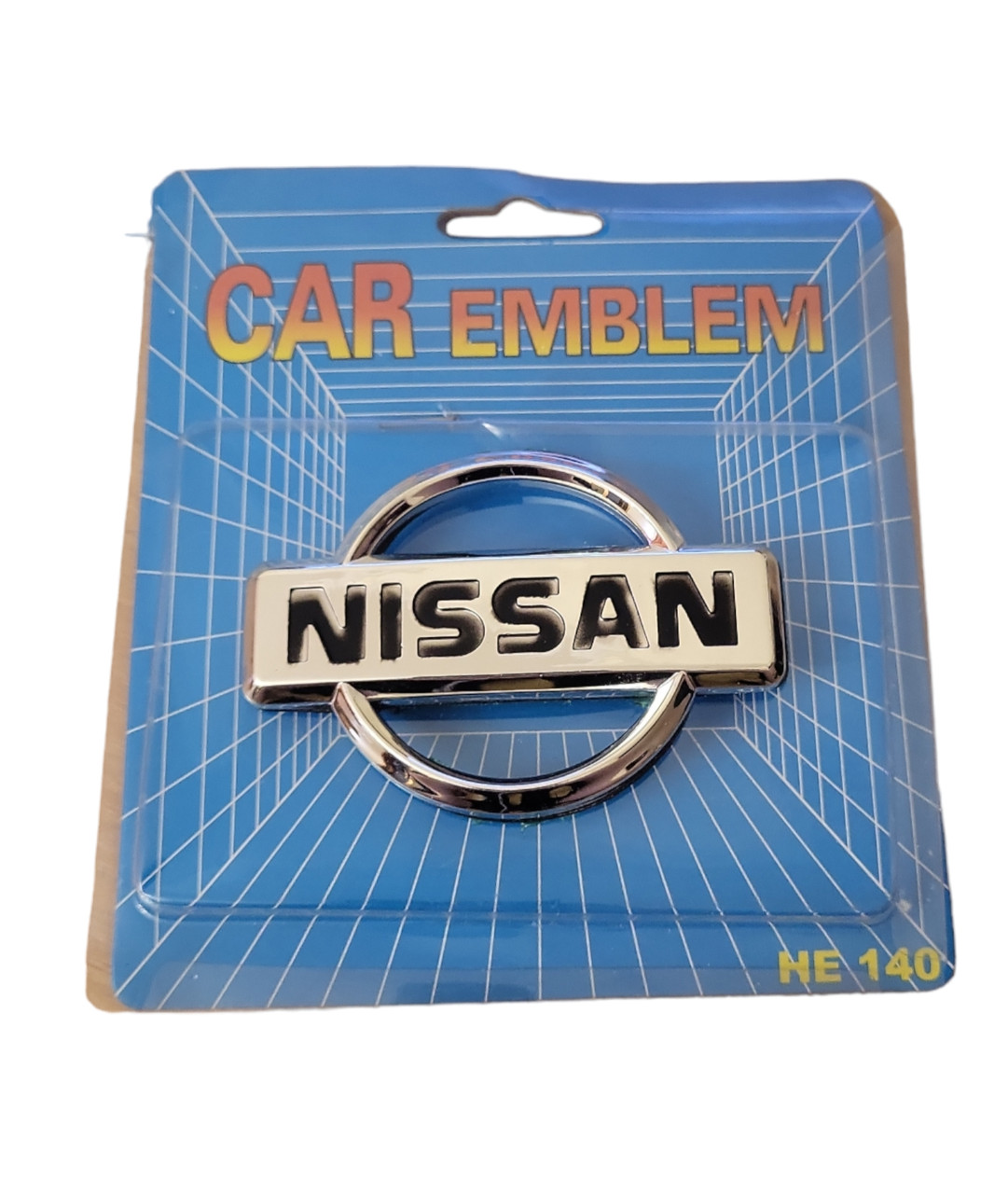 Значок емблема на капот Ніссан Nissan 78х55 мм на скотчі
