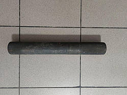 Вал поворотний задньої навіски трактора ЮМЗ 40-4605018