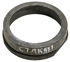 77.37.108 Стакан Дт-75