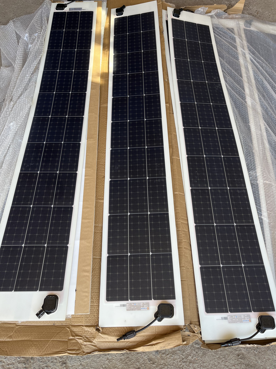 Напівгнучка сонячна панель 85W Sunport S-Flex SPP085 NH1S