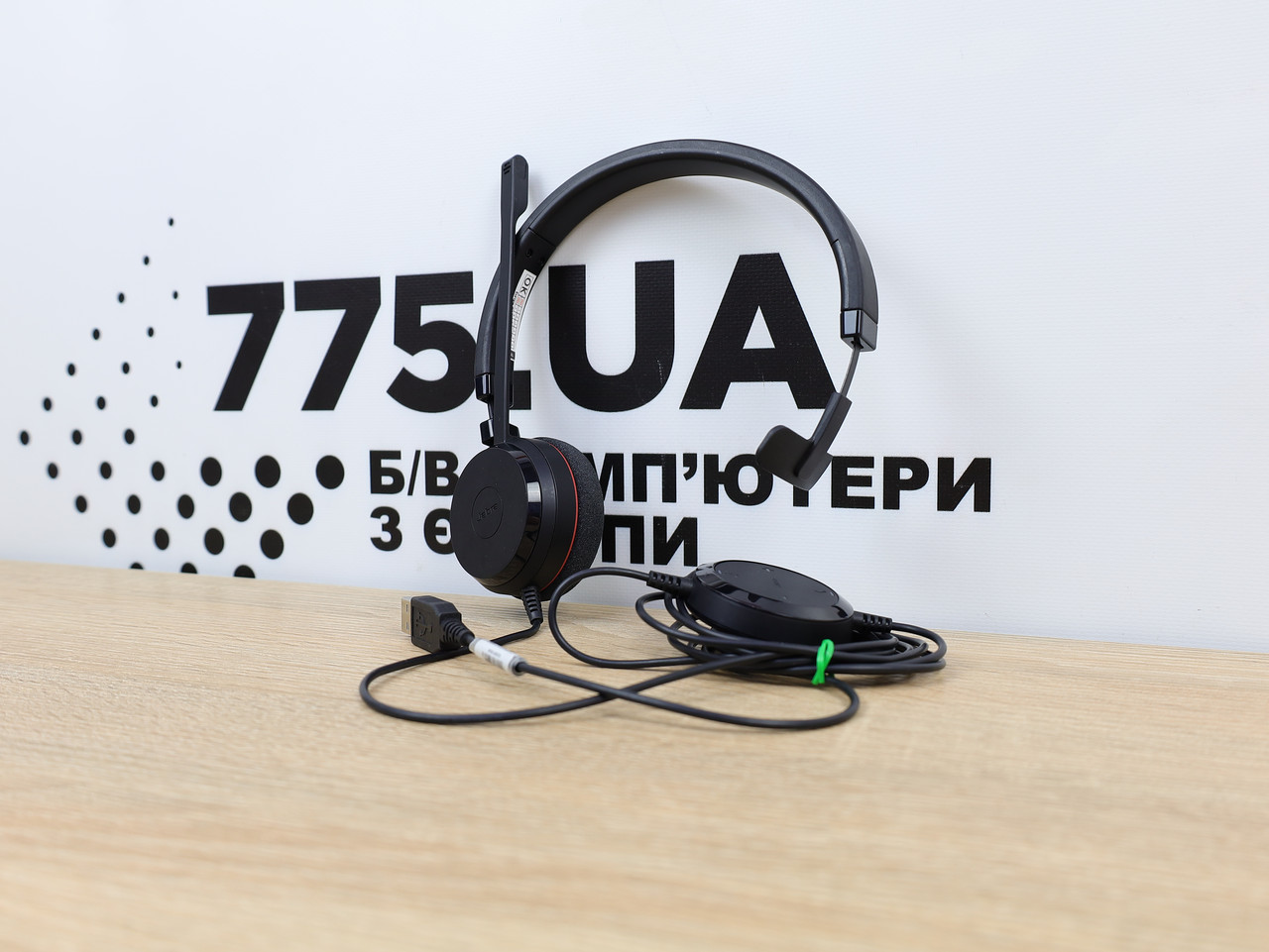 Професійна USB гарнітура Jabra Evolve 20 MS Mono