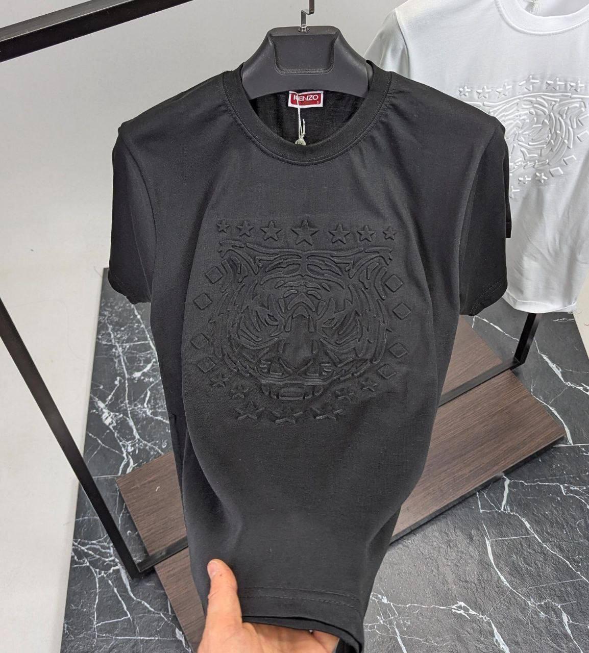 Чоловіча футболка Kenzo CK7583 чорна
