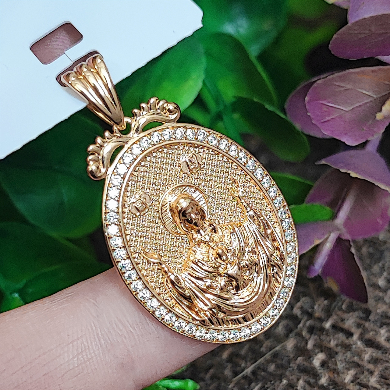 Ладанка Xuping Jewelry Божа матір довжина 3.8см на цепочку до 4мм медичне золото позолота 18К л349