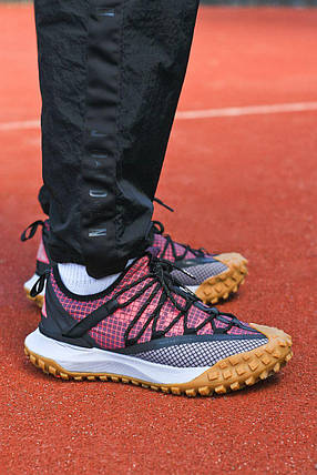 Кросівки чоловічі термо Nike ACG Mountain Fly Low Gore-Tex Red Black Взуття Найк Маунтін Флай червоні текстиль ГореТекс єврозима, фото 1