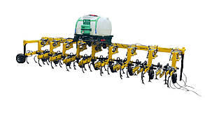 Культиватор міжрядний GENERAL КРН-5,6 з внесенням рідких добрив