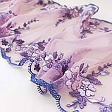 Ажурне мереживо вишивка на сітці: блакитна, рожева нитки на рожево-бузковій сітці, ширина 25 см, фото 4