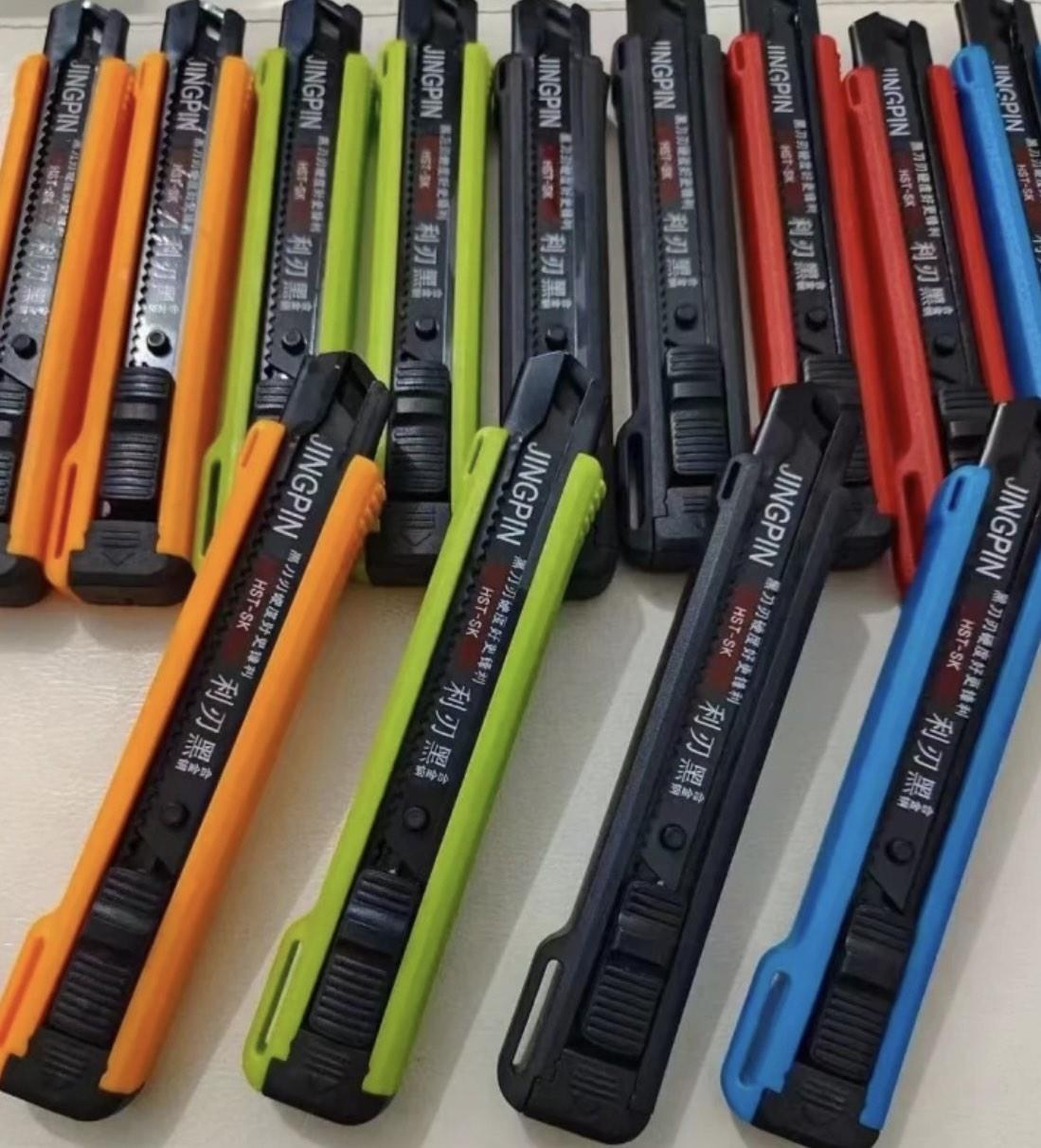 Ніж канцелярський телескопічний Utility knife SK5 (480)