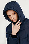 Довгий жіночий пуховик Finn Flare W20-32008-101 темно-синій M, фото 6
