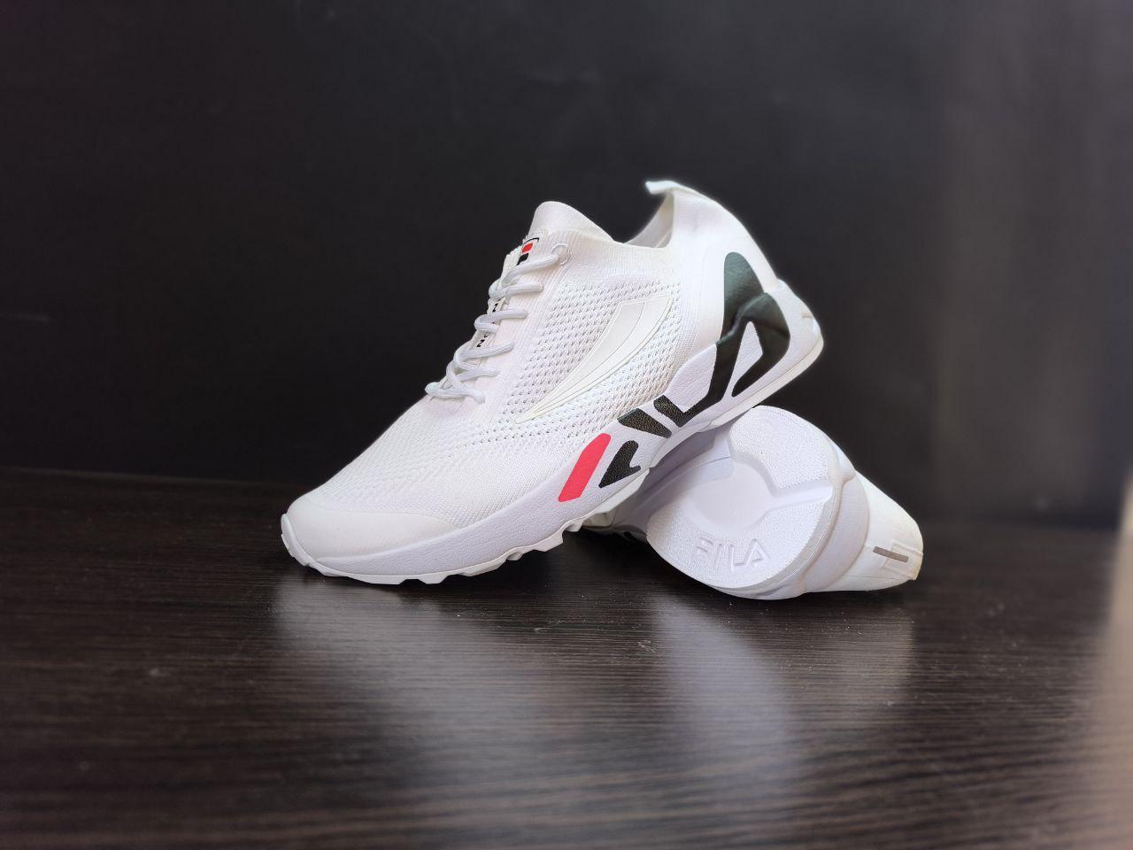 БІЛІ кросівки FILA на білій високій підошві з написом і білими шнурками текстиль унісекс