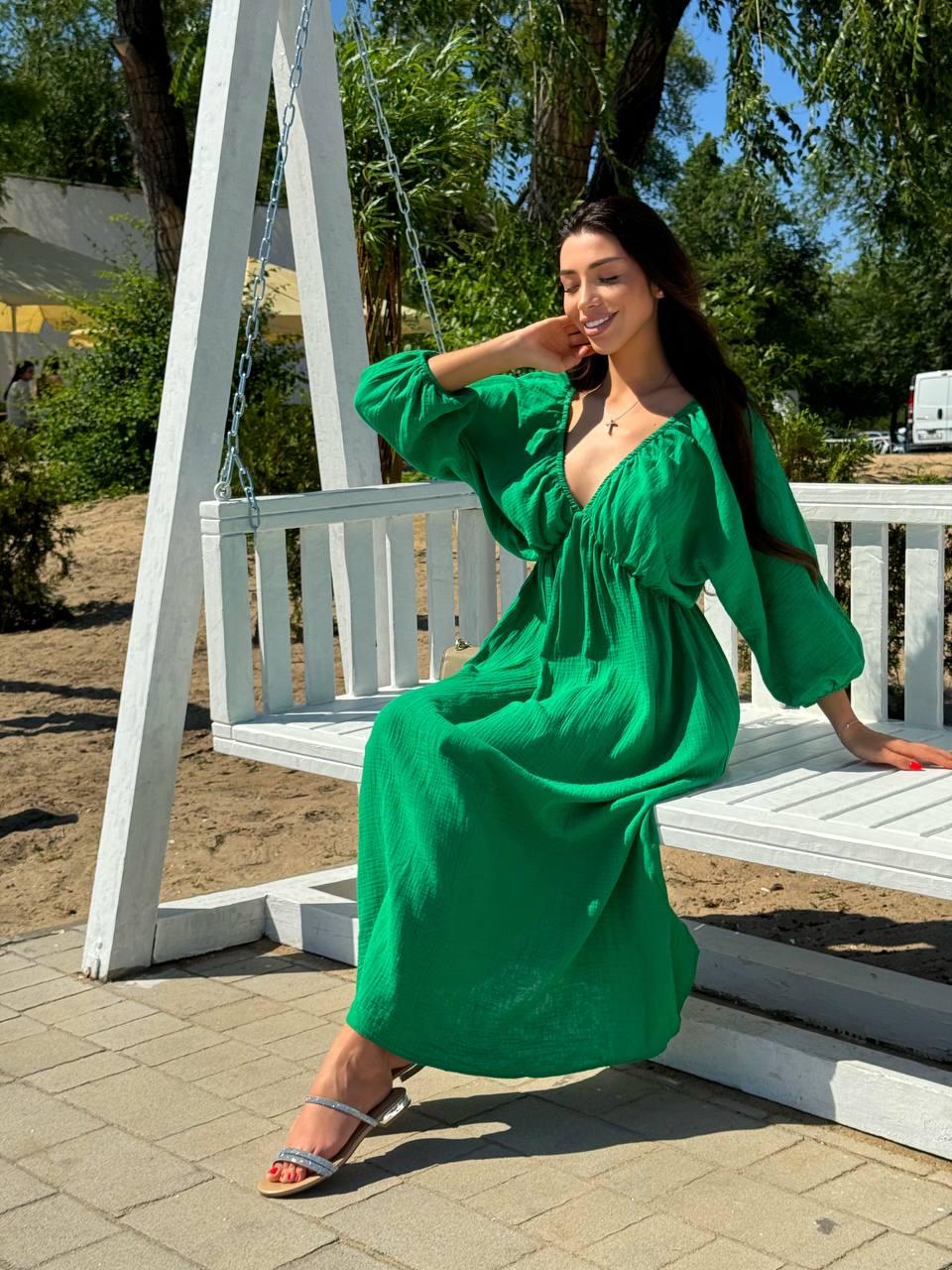 Сукня літня з відкритою спиною муслін