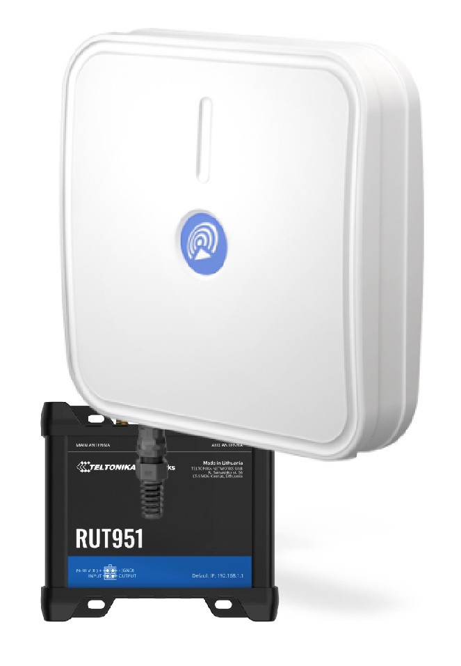 Комплект антена+маршрутизатор: QuWireless QuMax (AXRLH) + Teltonika RUT951