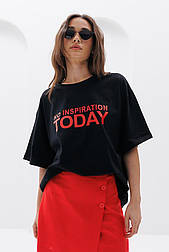 Жіноча фуболка оверсайз із принтом NO INSPIRATION TODAY у розмірі SIZE ONE